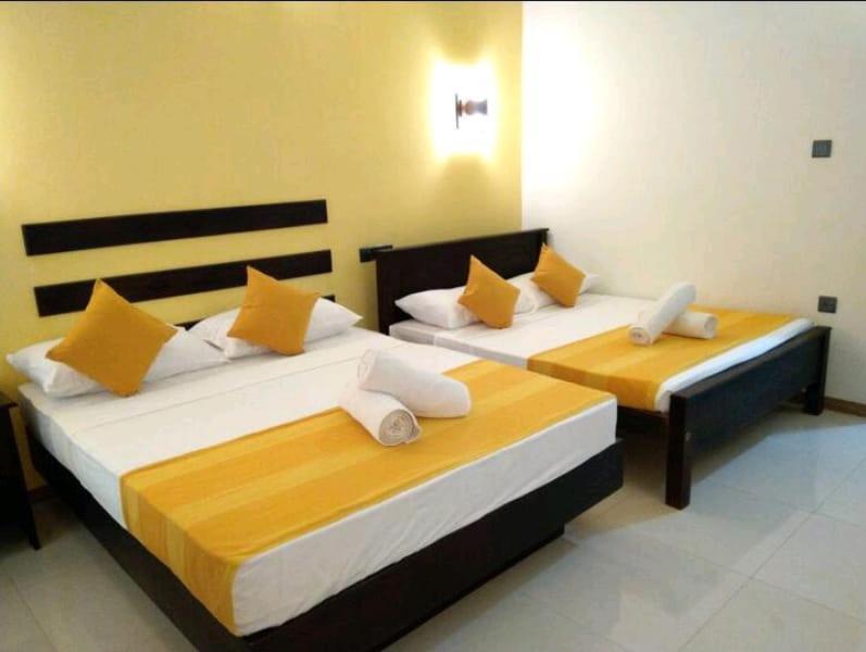 Amron Resort Сигирия Экстерьер фото